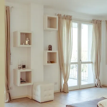 Apartment Gran Fausto Flats *